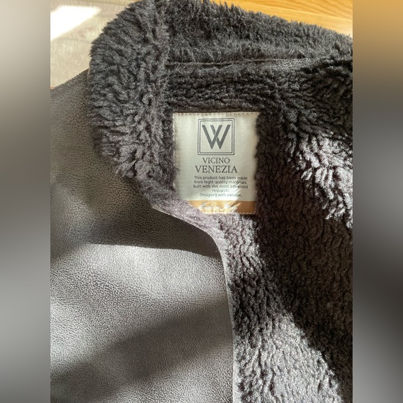 Luxury Vegan Leather Coat Jacket - made in Italy, one of a kind - Picture 8 of 10